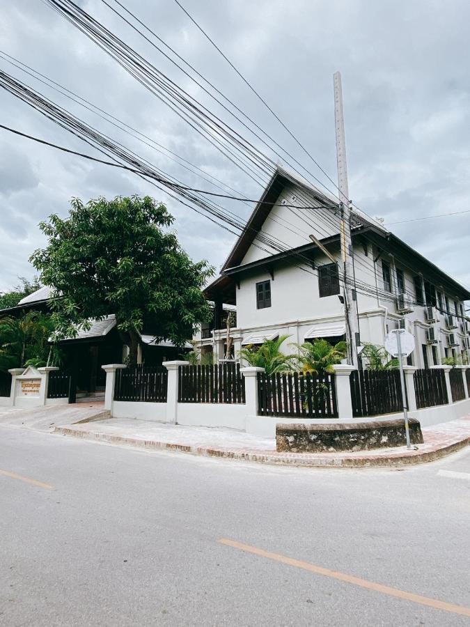 Opera Premier Hotel Luang Prabang Exterior photo